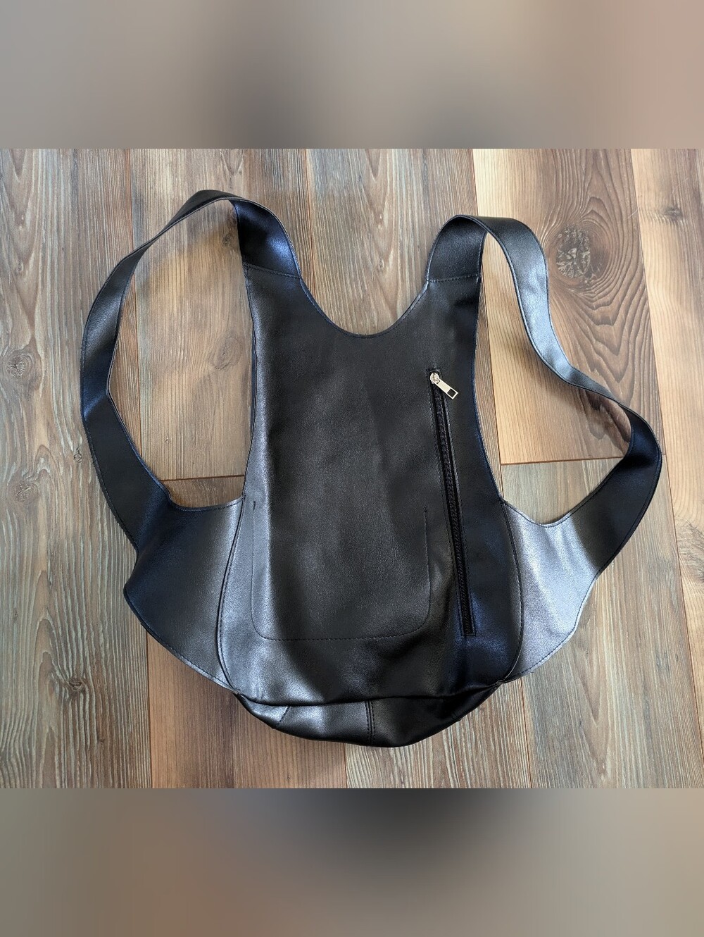 Anti Theft Faux Leather Black Medium Large Crescent Backpack Bag - Picture 4 of 4